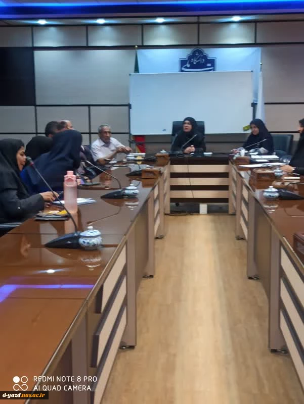 جلسه تعاملی اعضای محترم هیئت علمی دانشگاه ملی مهارت واحد دختران یزد با ریاست مرکز

 4