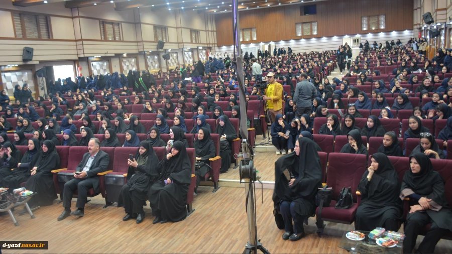 جشن بزرگ روز دختر در دانشگاه ملی مهارت دختران یزد

 3