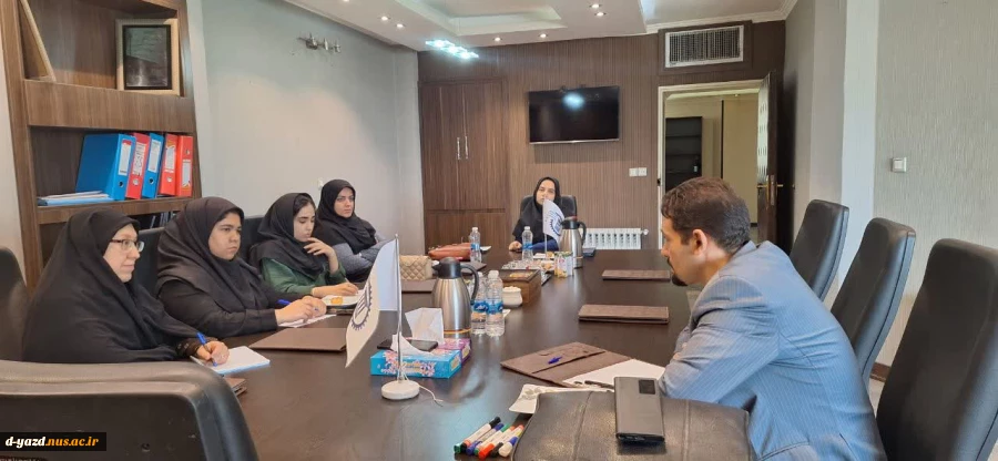 بازدید از انجمن حسابداری یزد

 3
