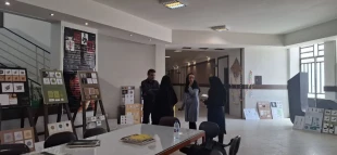 نمایشگاه "نشانه‌ها و هویت بصری" در آموزشکده ملی مهارت دختران یزد برگزار شد

 3