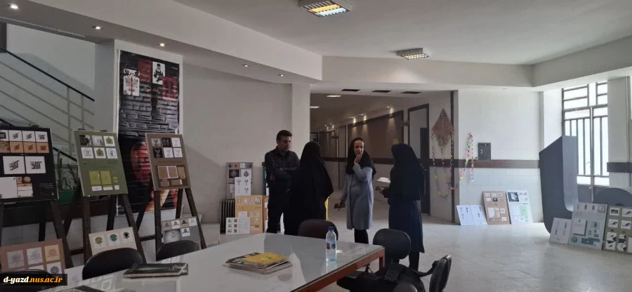 نمایشگاه "نشانه‌ها و هویت بصری" در آموزشکده ملی مهارت دختران یزد برگزار شد

 3