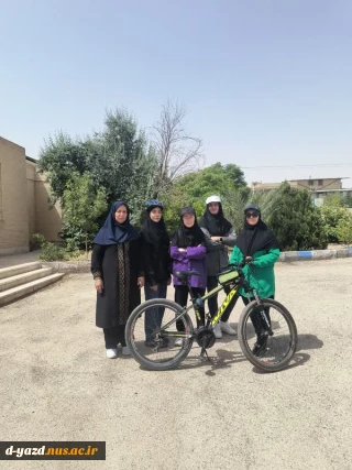 مقام اول رشته دوچرخه سواری در المپیاد همگانی دانشجویان دختر استان به تیم آموزشکده حضرت رقیه (س) رسید
