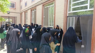 بازدید جمعی از دانشجویان آموزشکده ملی مهارت دختران یزد از سرای سالمندان آزادشهر

 2
